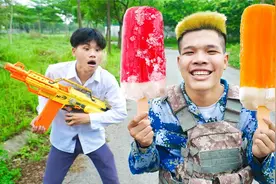 真人CSgo：争夺奶油冰淇淋，太美味了好想咬一口