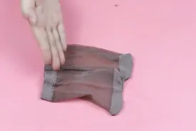 丝袜放冰箱冻一冻，用途真的厉害了，一般的还不懂，早学会早受益视频封面
