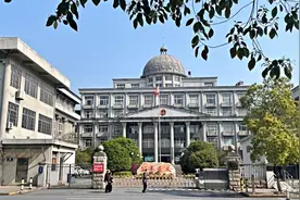 豫章书院案4名被告公开道歉 受害学生：他们认输了却没有悔意