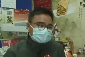 武大博士生送外卖：“只要父母开心，我跑点腿没关系”视频封面