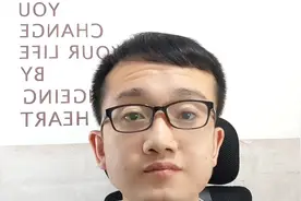 新手做头条和抖音哪个更容易赚钱？月入千元和月入过万，要认清！视频封面