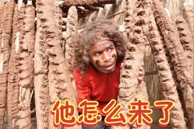 孩子吹口哨 男主听到后竟多了起来 这是为何呢视频封面