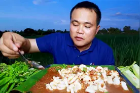 麻辣地道章鱼足，白白嫩嫩，入口香滑，太诱人啦！视频封面