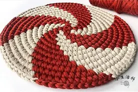 钩针圆形地毯，魔幻螺旋形图案，简约大方，双色搭配，漂亮实用