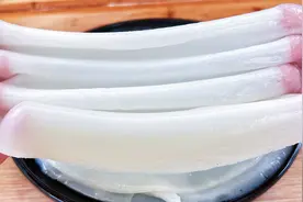 凉皮不碎不破的诀窍全在这，专克一做就废，不学一下太亏了视频封面