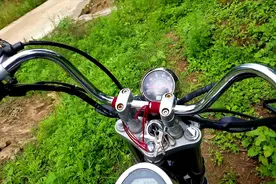 豪爵TR150，乡村野地里撒欢，如履平地视频封面