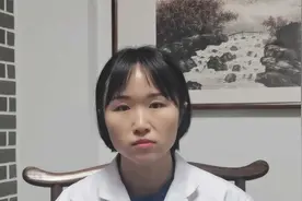 牙疼怎么办？告诉你2味中药材煮水漱口，简单高效！但是注意用药视频封面