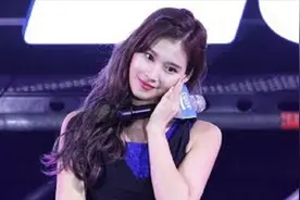 【蓝光】韩国女团现场热舞实拍视频封面