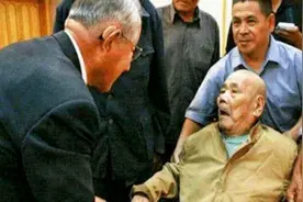 日本老兵看望中国老兵，九旬老兵：不和他们握手，我绝不接受捐款视频封面