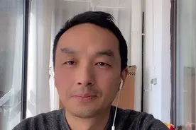 俄乌局势反复发酵，全球股市下跌，战争情况下我们该买什么股票？视频封面