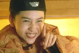 有位“天王”想演《鹿鼎记》，王晶想换掉温兆伦，向华强却不同意视频封面