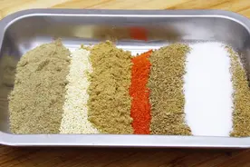 万能烧烤料的配方，收藏起来在家用，简单方便，详细讲解大公开视频封面