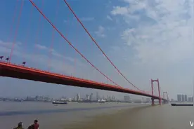 一镜到底看武汉 鹦鹉洲长江大桥视频封面