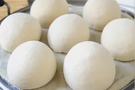 教你做陕西蒸馍，3个小窍门，外皮光滑不塌陷，内里筋道美得很视频封面