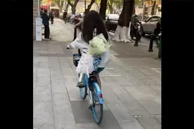“女朋友是真的太会了”视频封面