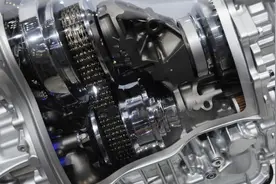 为什么在高档车上很少见到CVT变速箱？视频封面