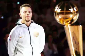 现役谁的NBA冠军戒指最多？7名中勇士占据一大半，24岁的他三连冠视频封面