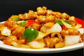 鸡腿开胃又下饭的新做法，加个洋葱简单一炒，辛香美味营养又解馋