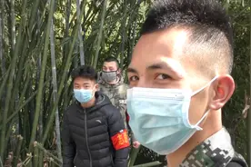 退伍军人在村里用喇叭宣传防控，还帮村民取快递送到家门口，给力视频封面