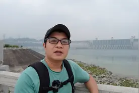 五一好去处，长江三峡大坝，是怎么截流成功的？看完涨知识了视频封面