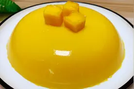 芒果布丁，教你轻松在家做，比外面买的好吃，做法简单一看就会