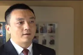 回顾！“妨害安全驾驶罪”入刑，危害公共交通安全重罚丨法治视频封面