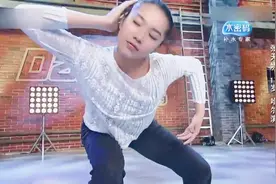 中国好舞蹈：女孩身比例很标准，跳起舞也很灵动，天赋型舞者！视频封面