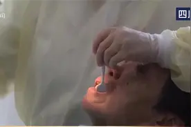 揭秘市场内的牙科黑诊所，记者亲身探访，医生自称是挣外快？视频封面