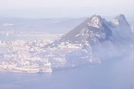 直布罗陀被割让300年，西班牙念念不忘，竟想借脱欧的机会要回来视频封面