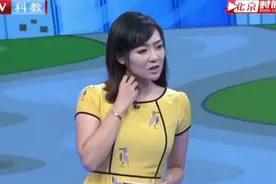 脖子上长了个包，却不痛不痒，应及时去医院检查视频封面