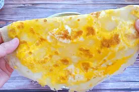 鸡蛋饼总是发粘不成型？面浆很关键，无添加也能柔软劲道还不断