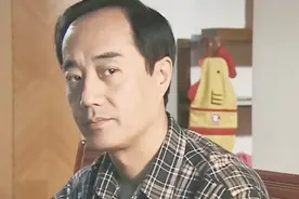 女监档案：监狱要搬迁！狱警也要搬家！女儿开心父亲却愁容满面！视频封面