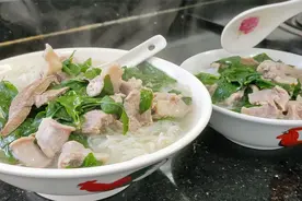 客家人做汤米粉为什么那么好吃？原来做法有诀窍，一周吃5次不腻