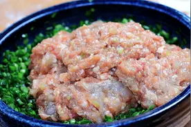 40年经验饺子馆师傅，教我韭菜虾仁馅饺子，调馅方法和比例全公开