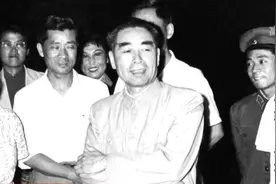 郭沫若创作《棠棣之花》，正式演出，引来周总理观看视频封面