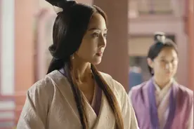 军师联盟：司马懿娶了门小妾，过门第一天都不敢去她房间，太逗了视频封面