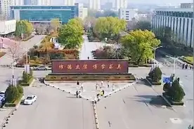 山西一高校多名学生腹泻呕吐 校方：食堂食物、饮水都没问题