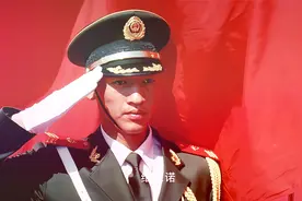 军魂烈烈 国徽闪烁《祖国有我》