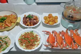 女儿过14岁生日，花100元做6菜1汤，每道菜都充满妈妈的爱！视频封面