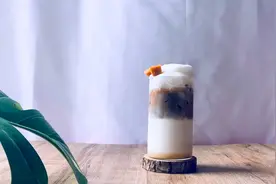 卡美罗·蜂窝拿铁