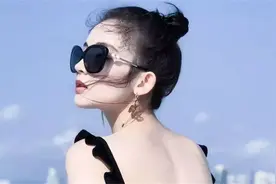古力娜扎新恋情曝光，拥抱男方亲密互动，张翰瞬间坐不住了！视频封面