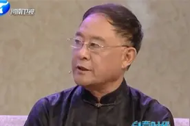 养生：人中的长短跟寿命有关？专家教你看人中，没事学学视频封面
