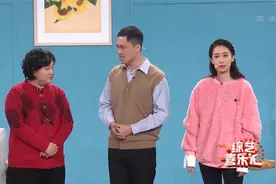 小品：人前和睦人后斗，贾玲张小斐最好看的小品，这小品有意思！视频封面
