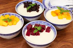 用牛奶自制双皮奶，记住这个比例做法，细腻顺滑好吃、零失败