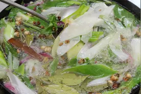 酒店不外传的香料油配方做法，炒菜拌馅儿统统适用，做出来太香了视频封面