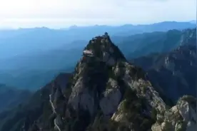 五一游洛阳人气“爆棚” 老君山给未能入园游客打“旅行欠条”视频封面