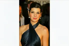 玛丽莎·托梅 Marisa Tomei 蜘蛛侠 历史最美 梅姨 第4集视频封面