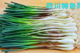 藠头学会这样做，再也不愁没有下饭菜，简单鲜脆开胃比泡菜还好吃视频封面