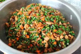 豆角粉条包子好吃有诀窍，做法教给你，皮暄馅香，看着就有食欲