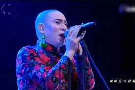 朴树二手玫瑰南征北战金马奖表演合集：点燃金马现场，很会带气氛视频封面